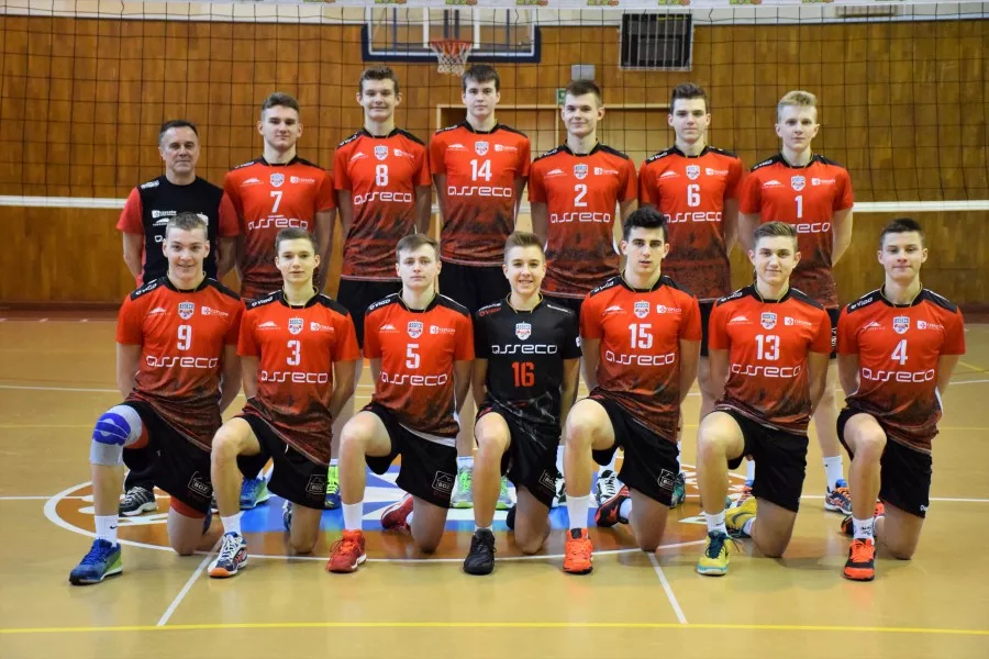 AKS RESOVIA RZESZÓW 2016/2017 - KADECI '00. SMS V LO RZESZÓW - KLASA I MS