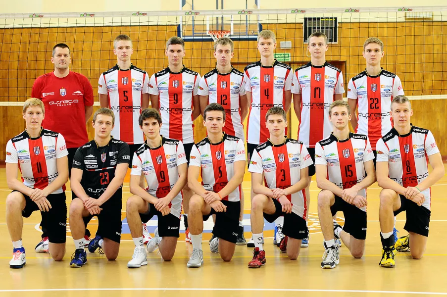 AKS RESOVIA RZESZÓW-JUNIORZY'95