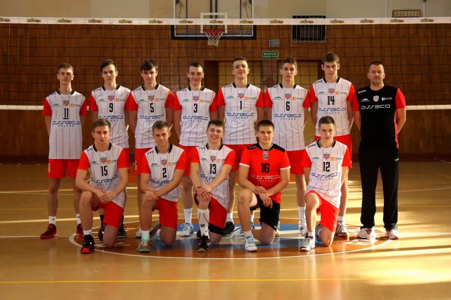 AKS RESOVIA RZESZÓW 2015/2016 - KADECI '99. SMS V LO RZESZÓW - KLASA I MS