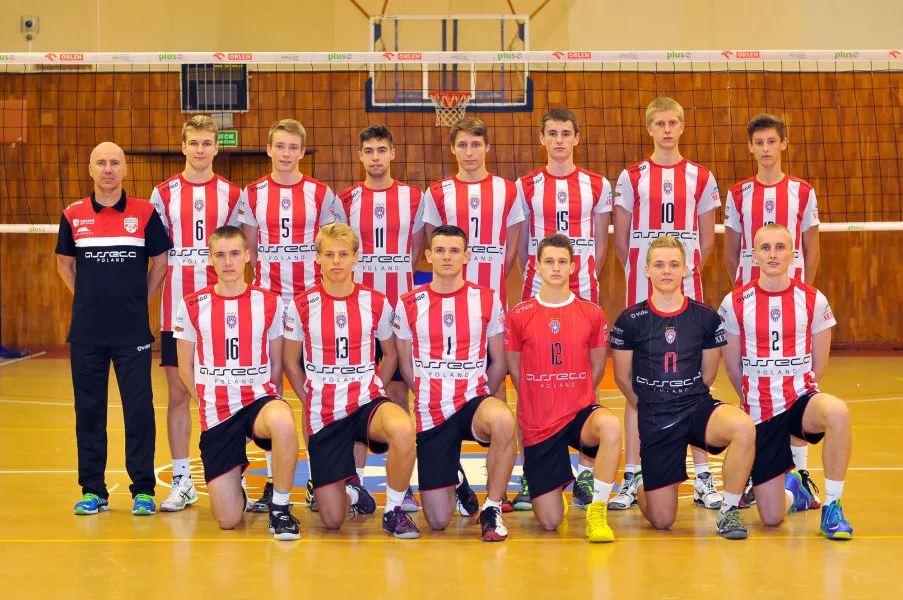 AKS RESOVIA RZESZÓW 2014/15 - KADECI '98. SMS V LO RZESZÓW - KLASA I MS