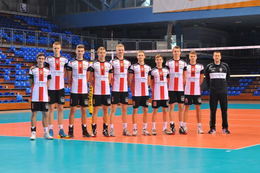 AKS RESOVIA RZESZÓW 2013/14 - JUNIORZY'95. SMS V LO - KLASA III MS