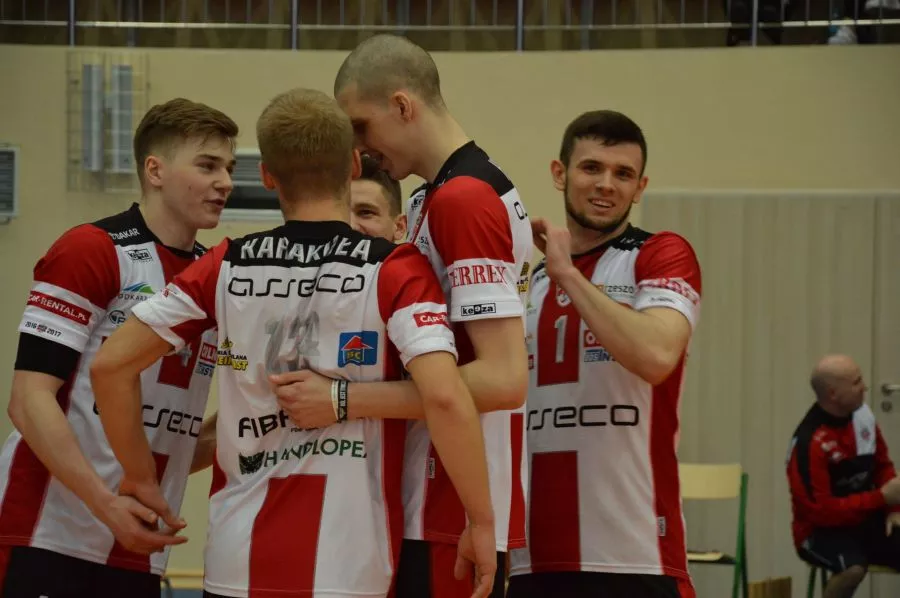 1/2 MPJ: Radom pokonany!