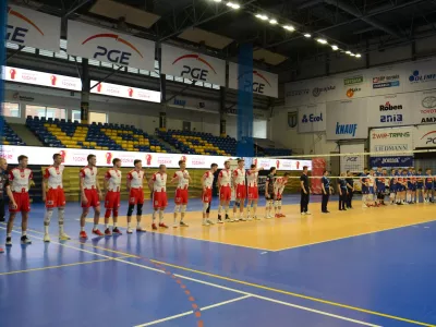 Komplet zwycięstw w świetnym stylu i awans do TOP8 w Polsce naszych Juniorów.