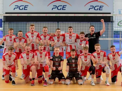 Komplet zwycięstw w świetnym stylu i awans do TOP8 w Polsce naszych Juniorów.