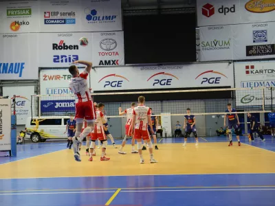 Komplet zwycięstw w świetnym stylu i awans do TOP8 w Polsce naszych Juniorów.