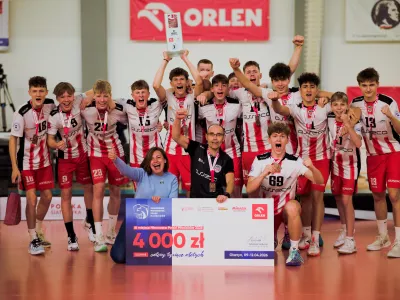 MŁODZICY BRĄZOWYMI MEDALISTAMI MISTRZOSTW POLSKI MŁODZICY BRĄZOWYMI MEDALISTAMI MISTRZOSTW POLSKI