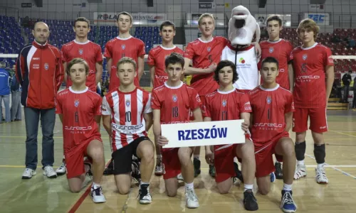 Młodzicy AKS grają w 1/4  Mistrzostw Polski
