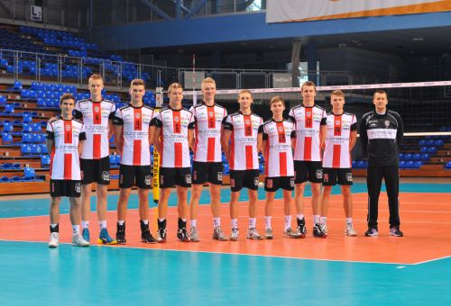 AKS RESOVIA RZESZÓW 2013/14 - JUNIORZY'95. SMS V LO - KLASA III MS